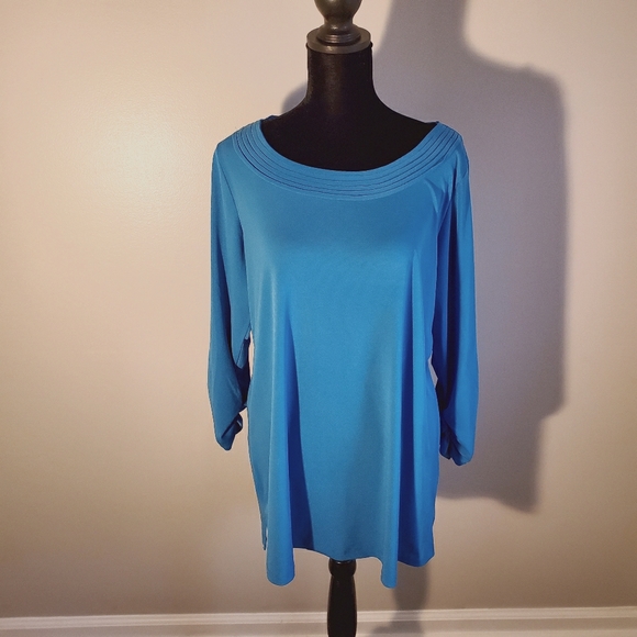 Susan Graver "Liquid Knit" Tunic top - Picture 1 of 8